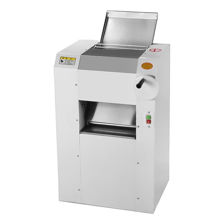 Тестораскаточная машина Gastromix YL300
