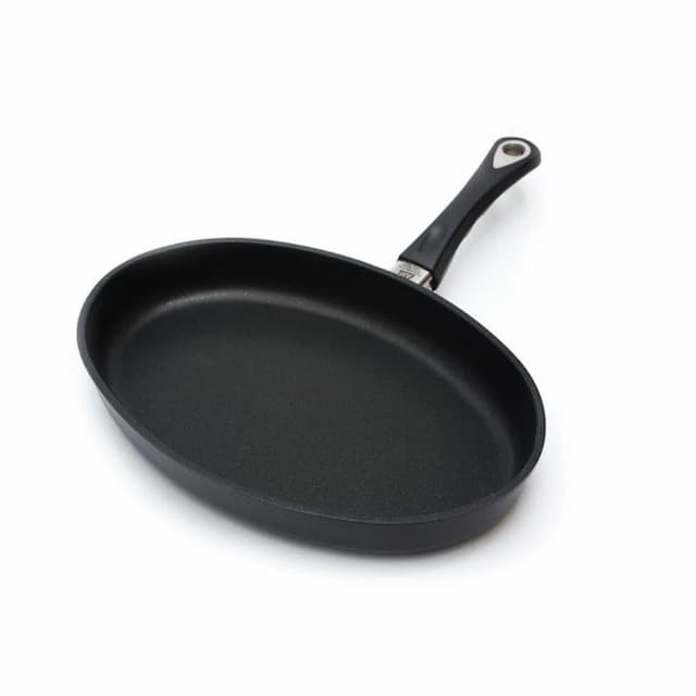 Сковорода AMT 35х24х5 см, овальная для рыбы алюм. с антиприг. покрытием, арт. 70001317